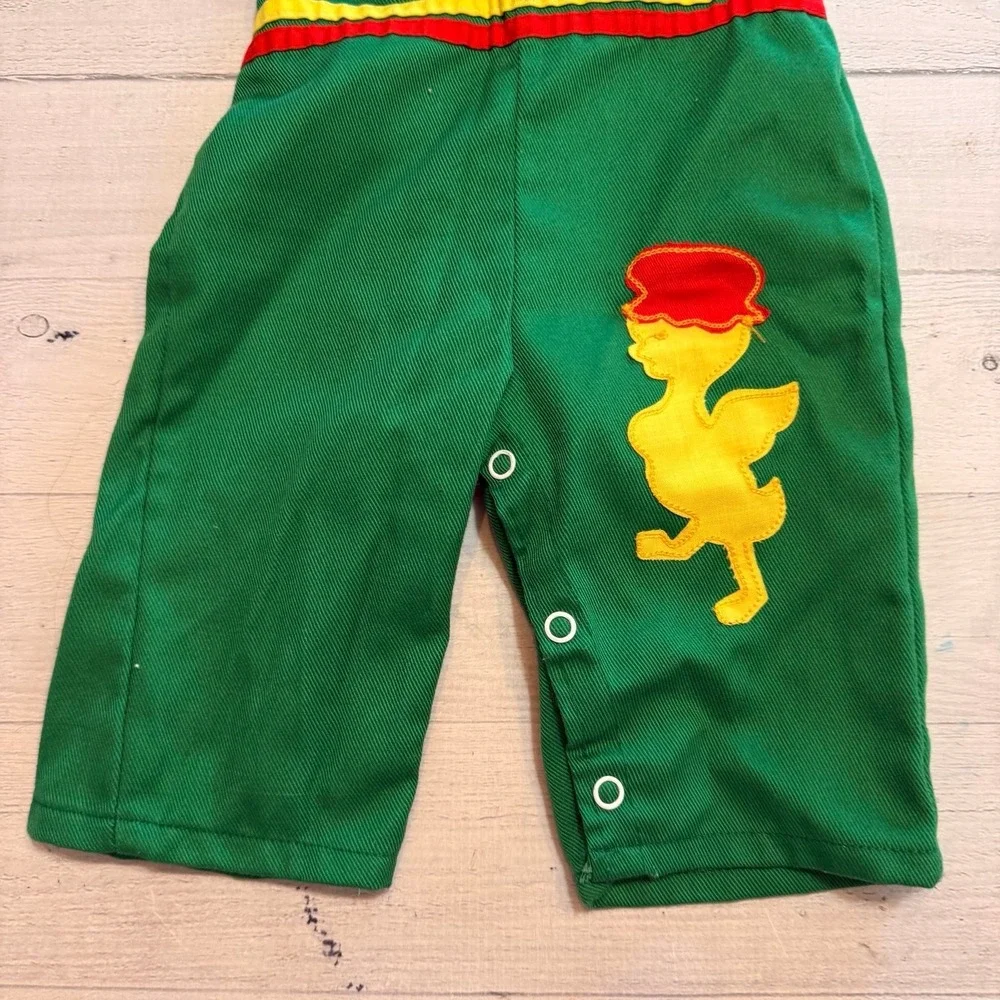 Vintage baby green overalls with duck‎